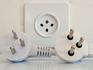 Israeli type H plugs and socket