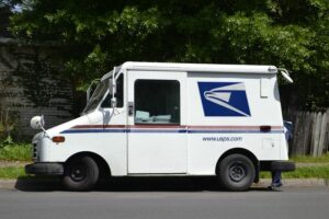 mail truck 3248139 480